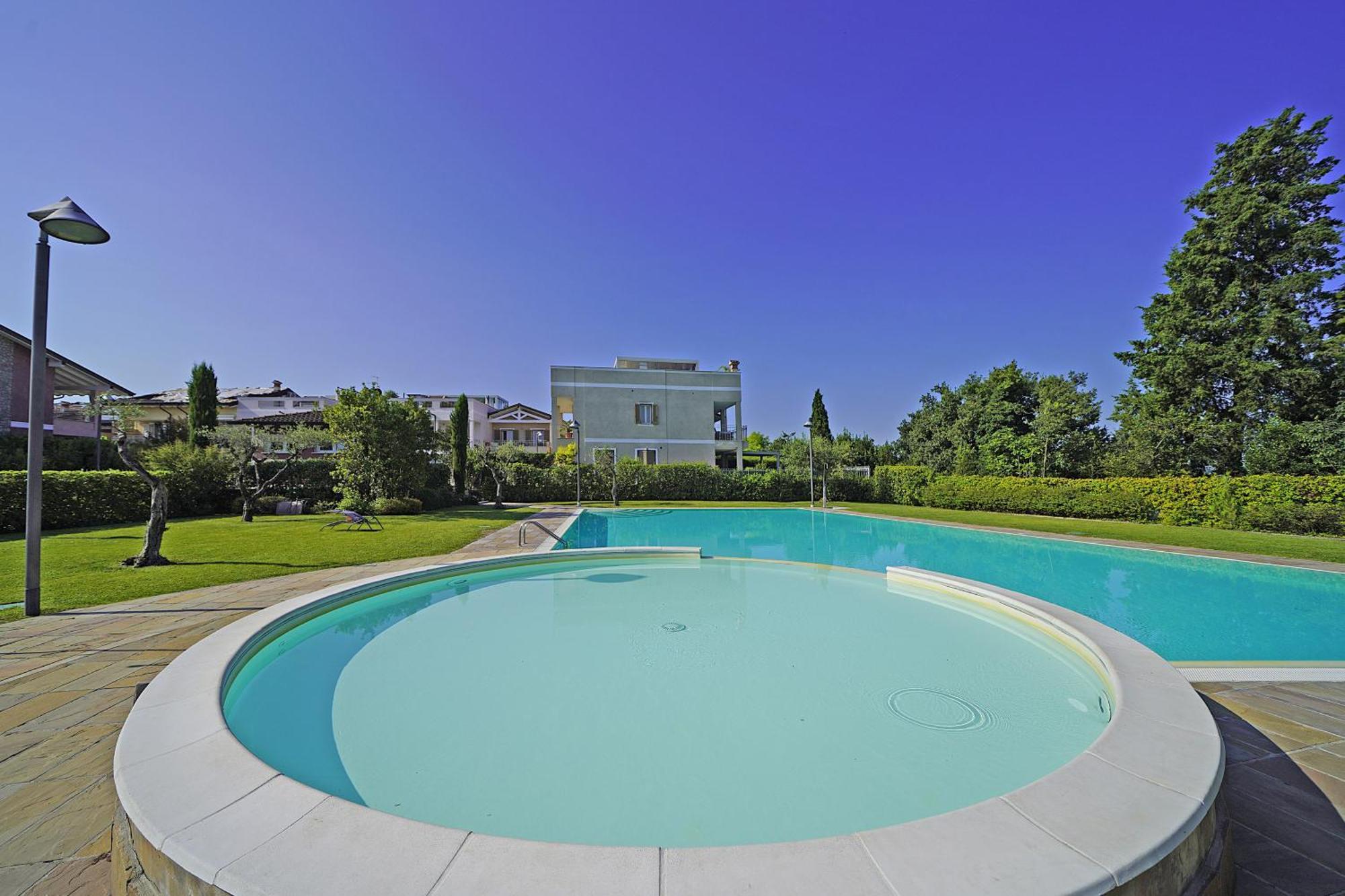 Residence Quadrivium 151 By Wonderful Italy Castelnuovo del Garda Luaran gambar