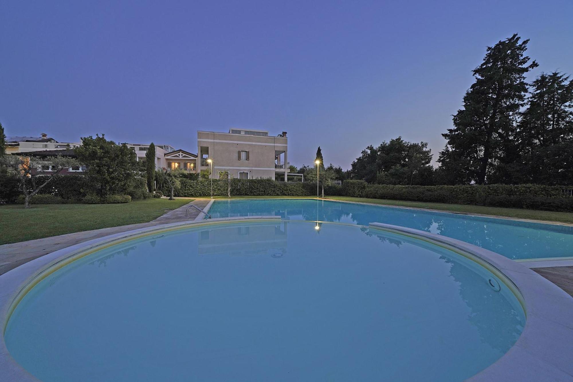 Residence Quadrivium 151 By Wonderful Italy Castelnuovo del Garda Luaran gambar